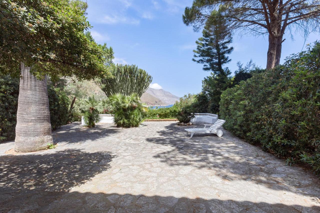 Apartament Scopello Flat With Panoramic Courtyard And Parking *